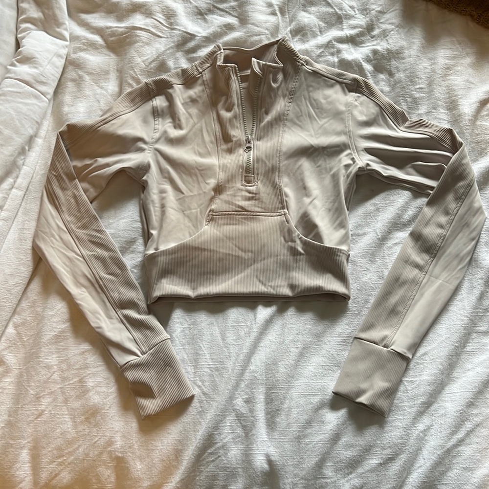 Quarter zip cropped athletic top